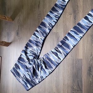 Lululemon size 4 leggings